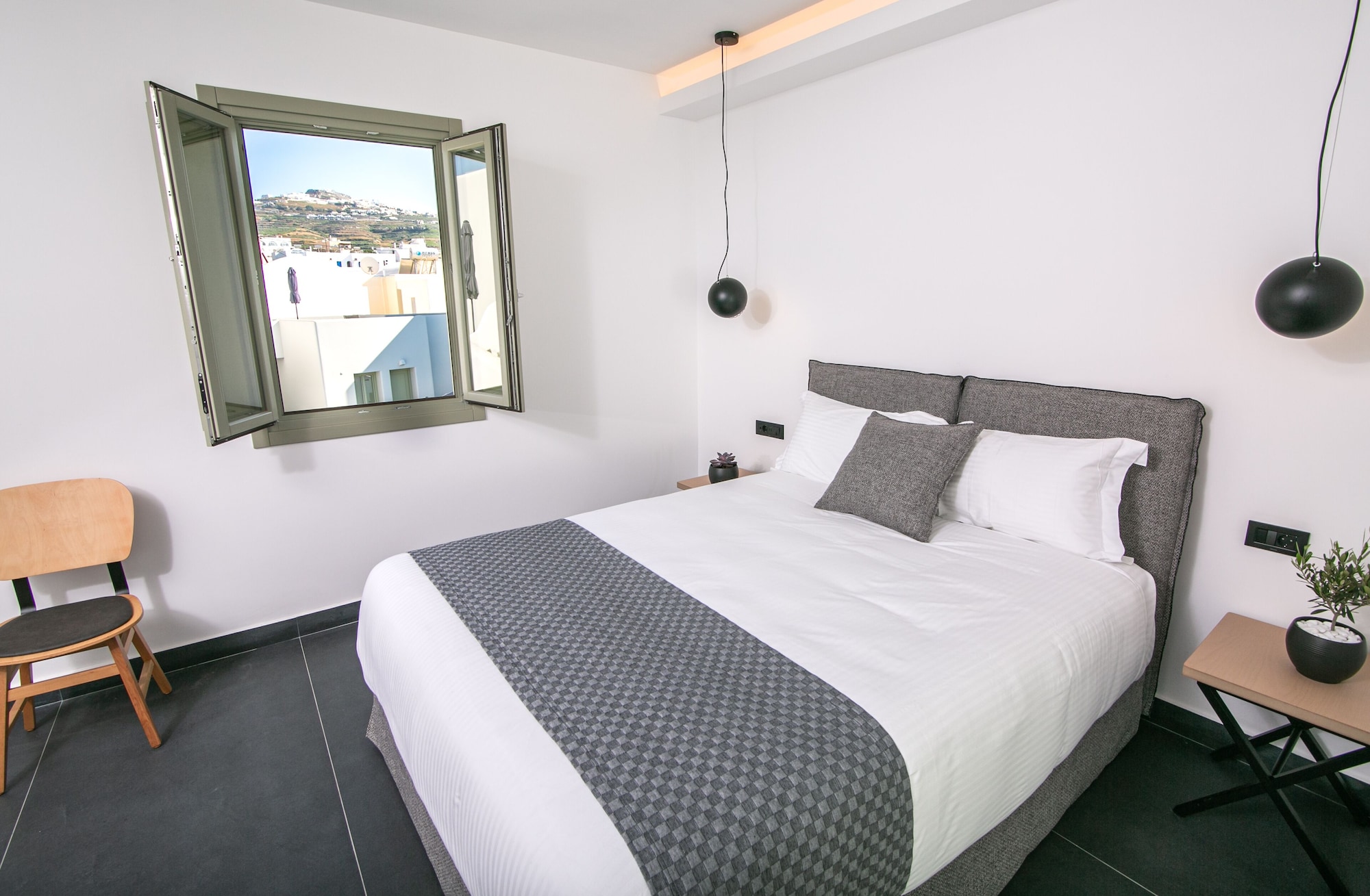 PANORAMIC, SUITE, SEA VIEW