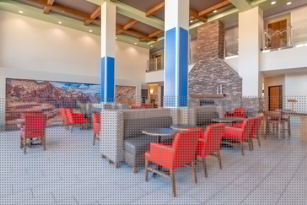 Holiday Inn Express Hotel Suites St George North 30/48
