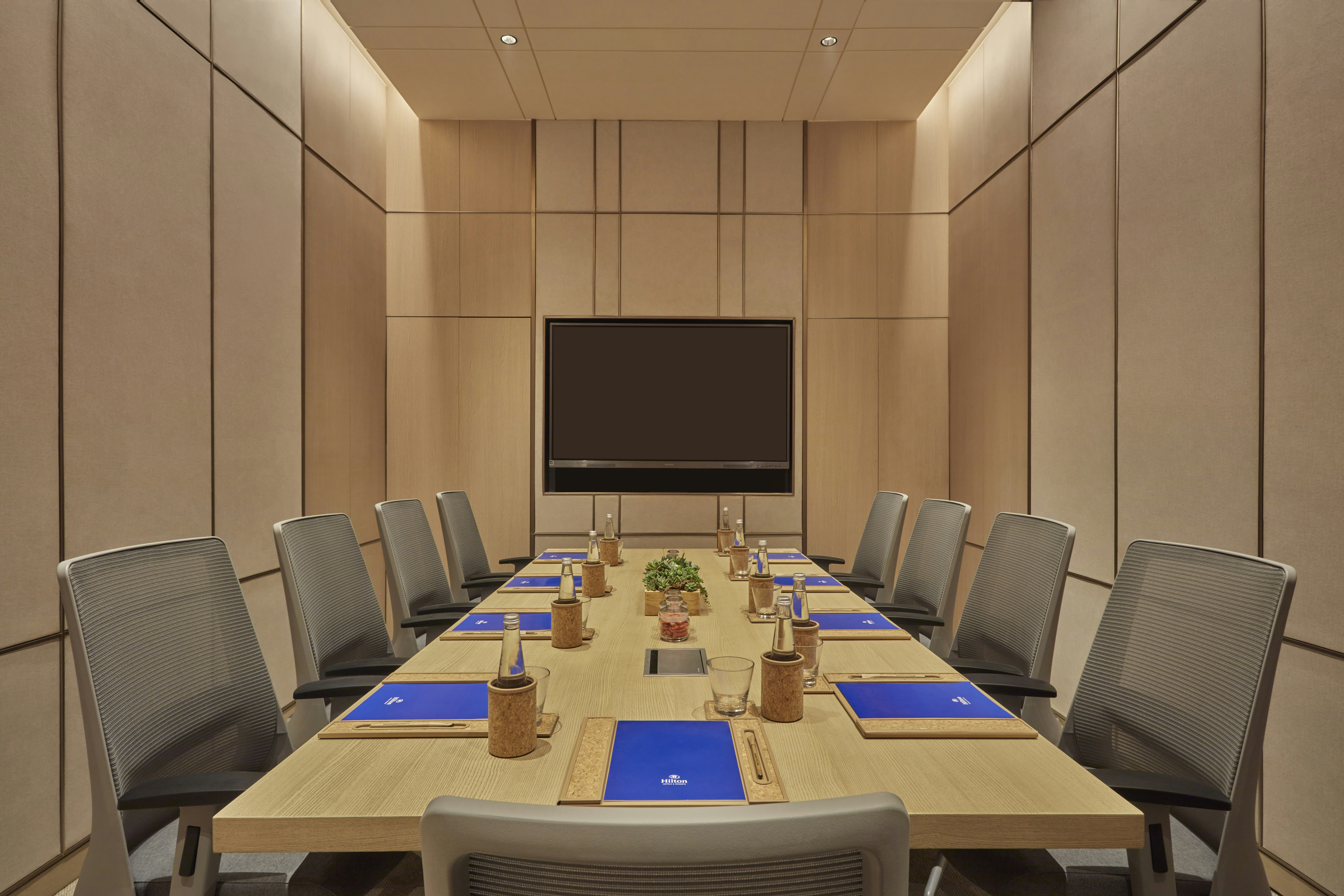 Hilton Gurugram Baani City Centre 42/60