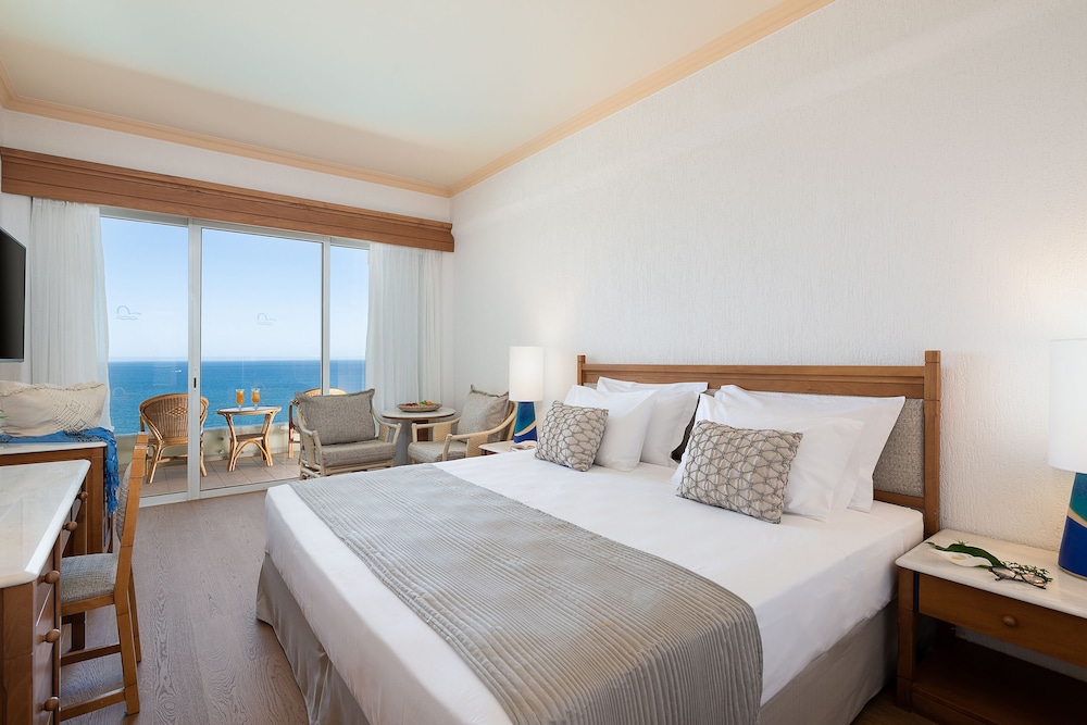 Superior Sea View Room