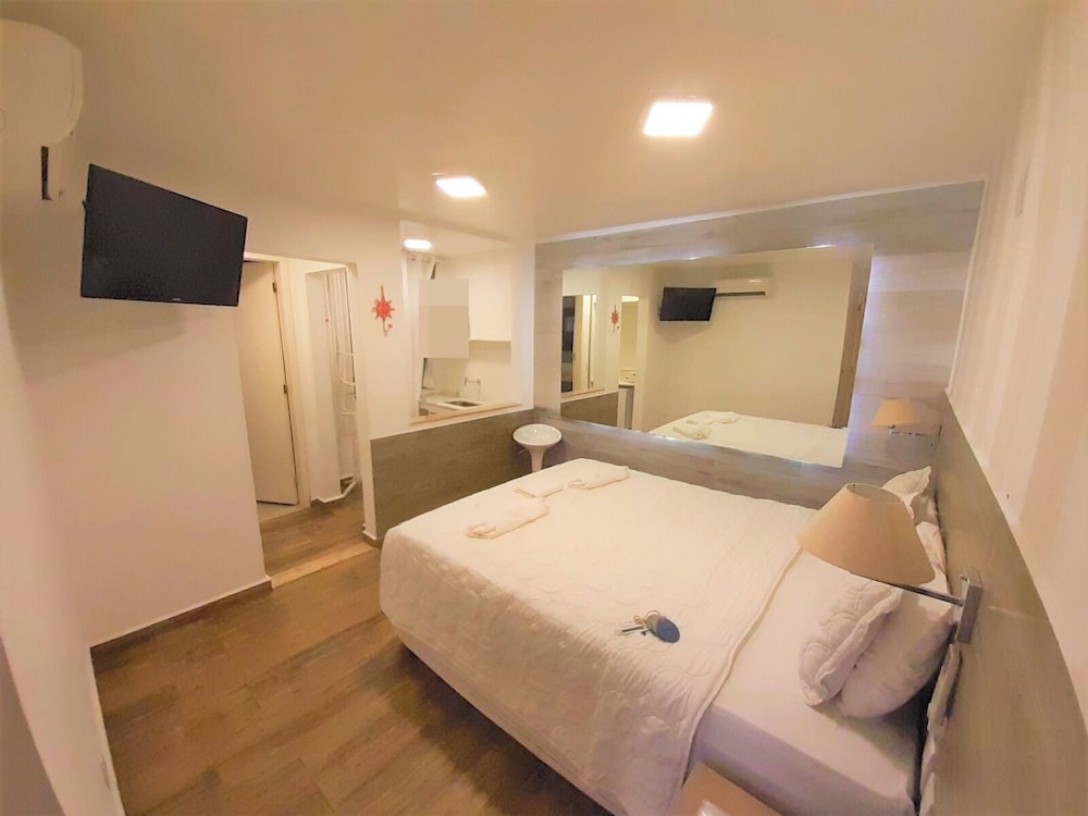 SUPERIOR, DOUBLE BED