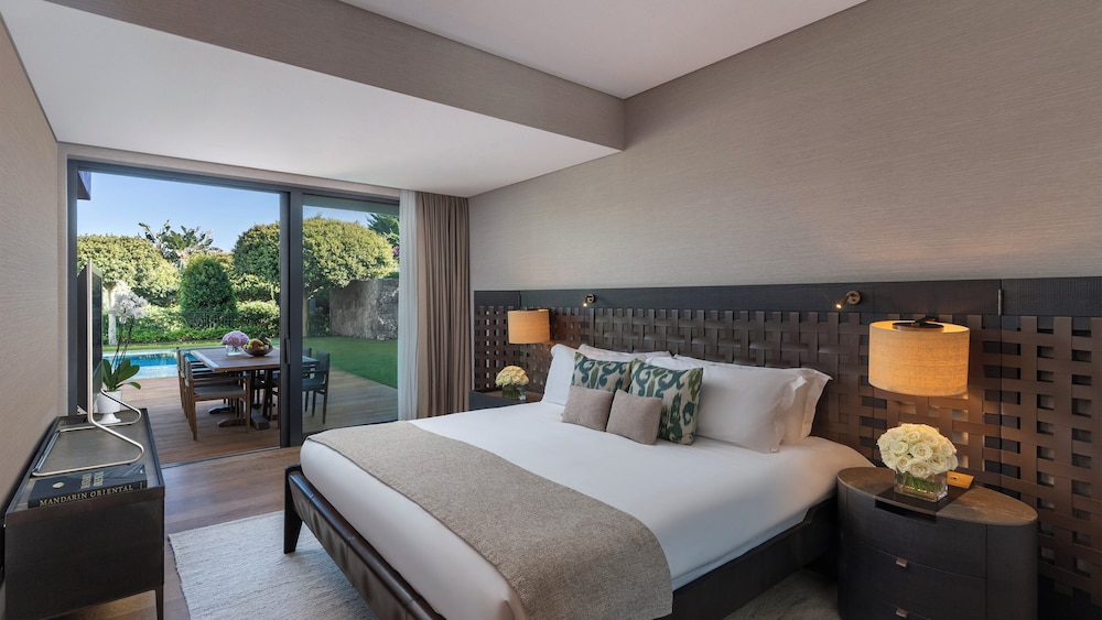 2 Bedrooms, Apartment, King and Twin Beds, with Pool
