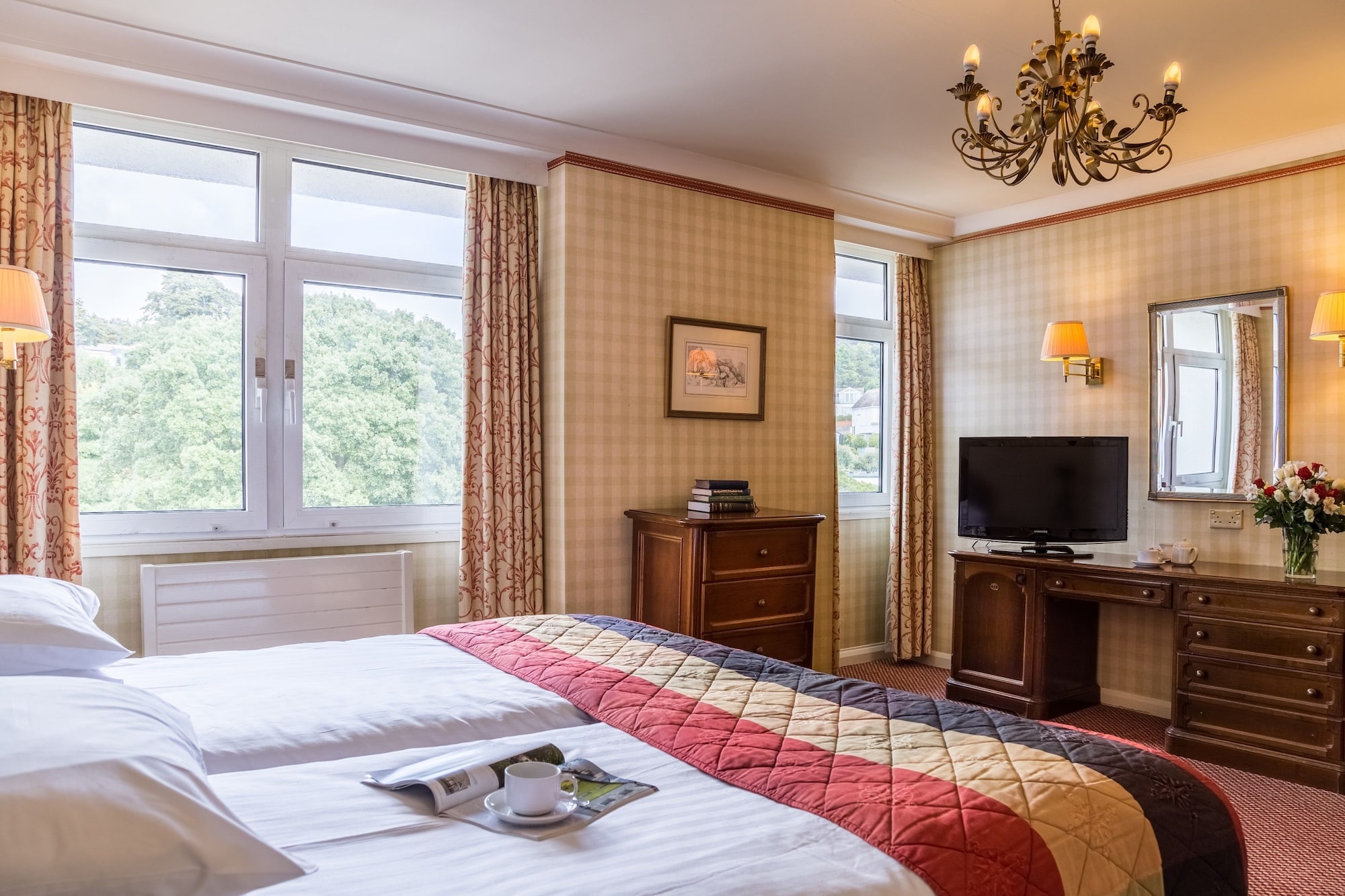 STANDARD, DOUBLE BED