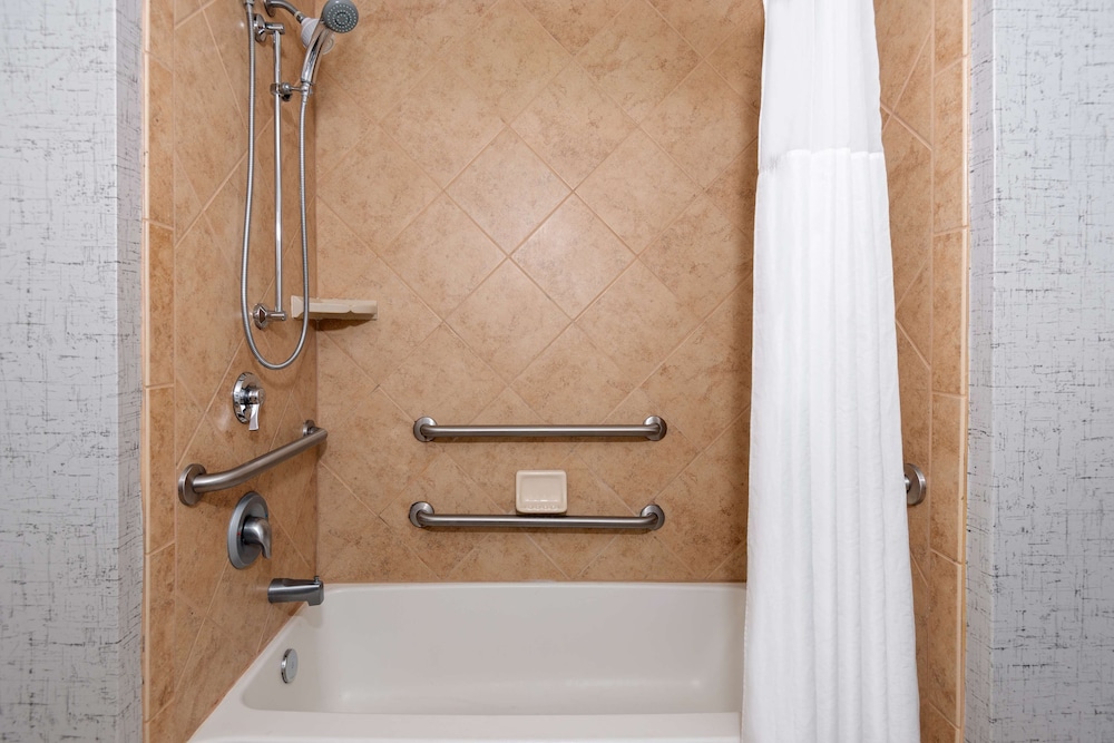 Hampton Inn And Suites Sarasota Lakewood Ranch 18/55