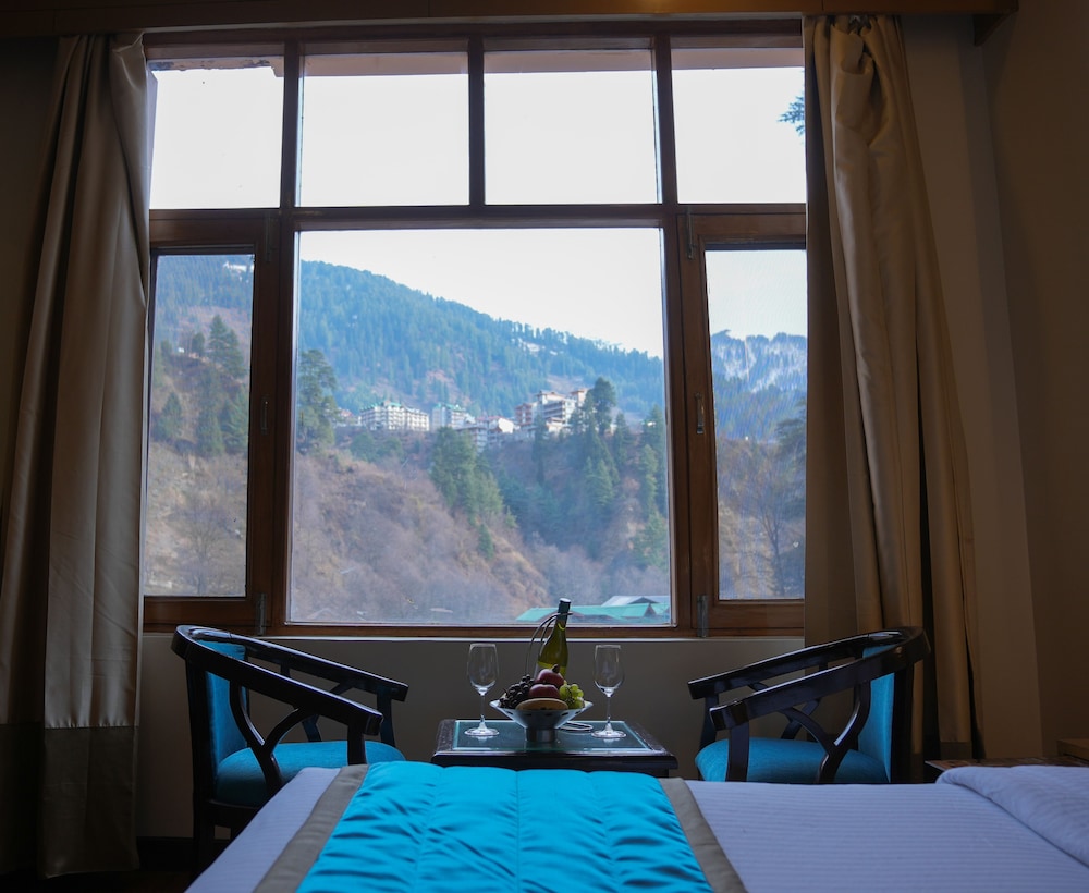 The Manali Inn 57/74
