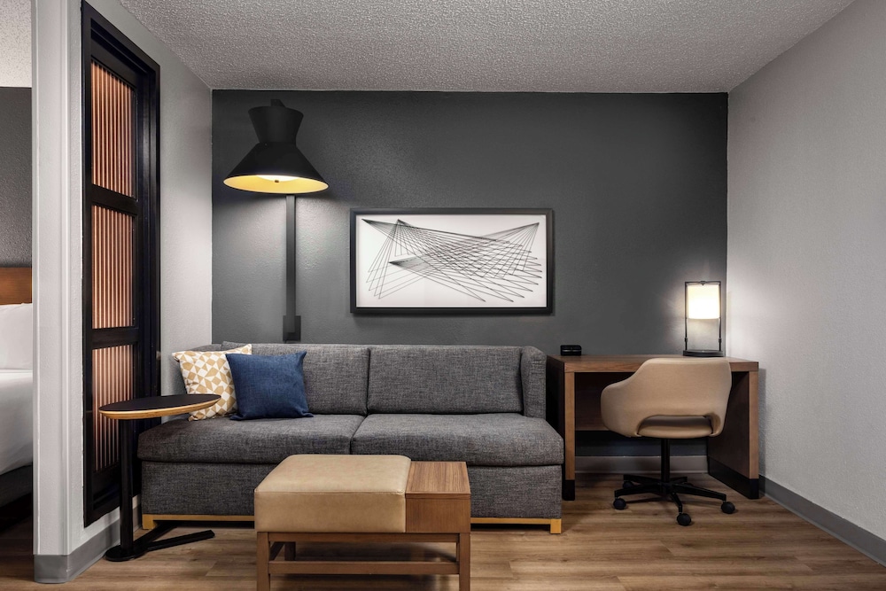 Hyatt Place Orlando Airport 38/59