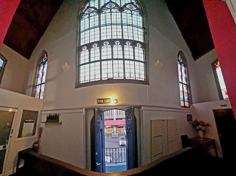 Chapel Apartments 3/23