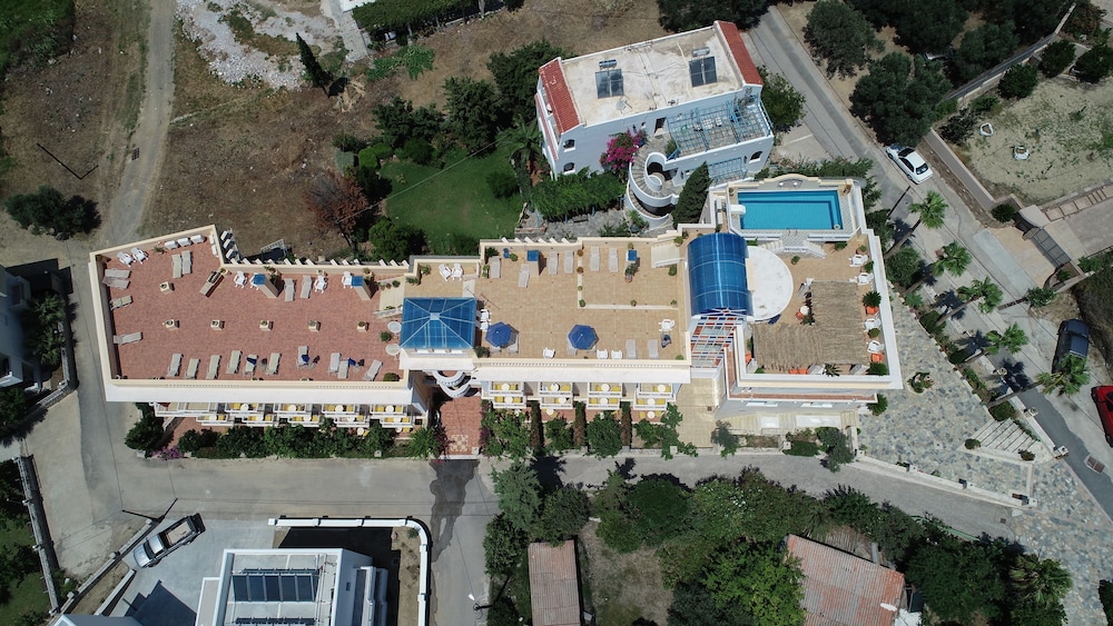 Porto Plakias and Spa Hotel 8/63