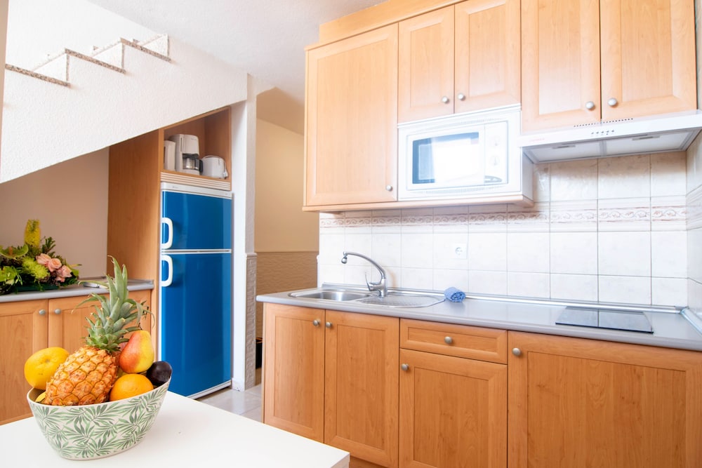 Apartamentos Punta Marina by LIVVO 5/46