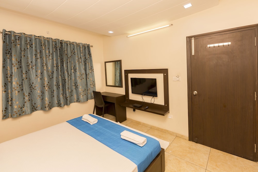 Hotel Sunday Inn 18/41