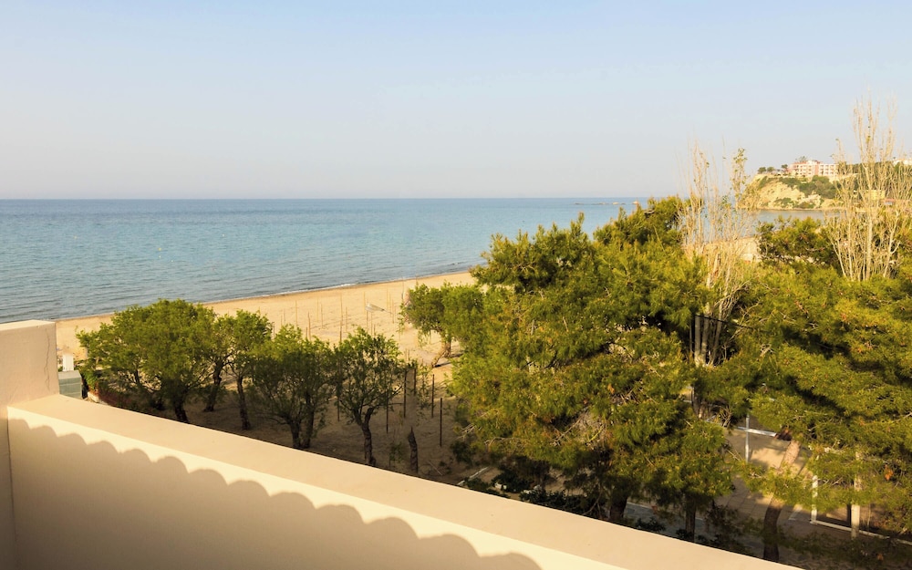 Iakinthos Tsilivi Beach 38/44