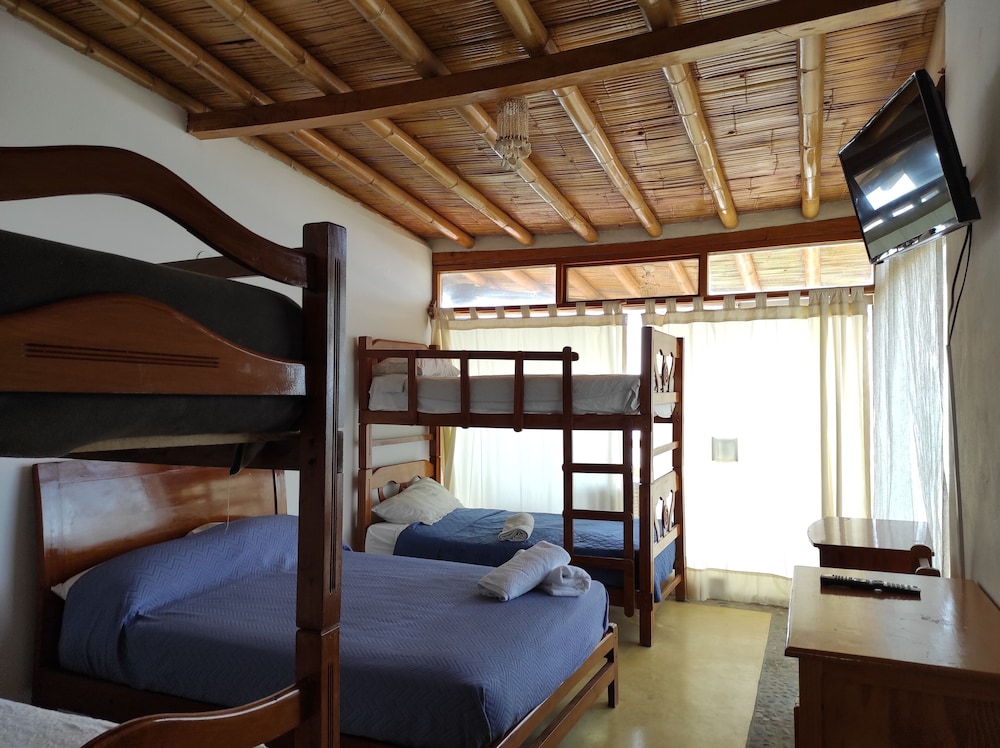 Hotel Costa Blanca de Mancora 18/50