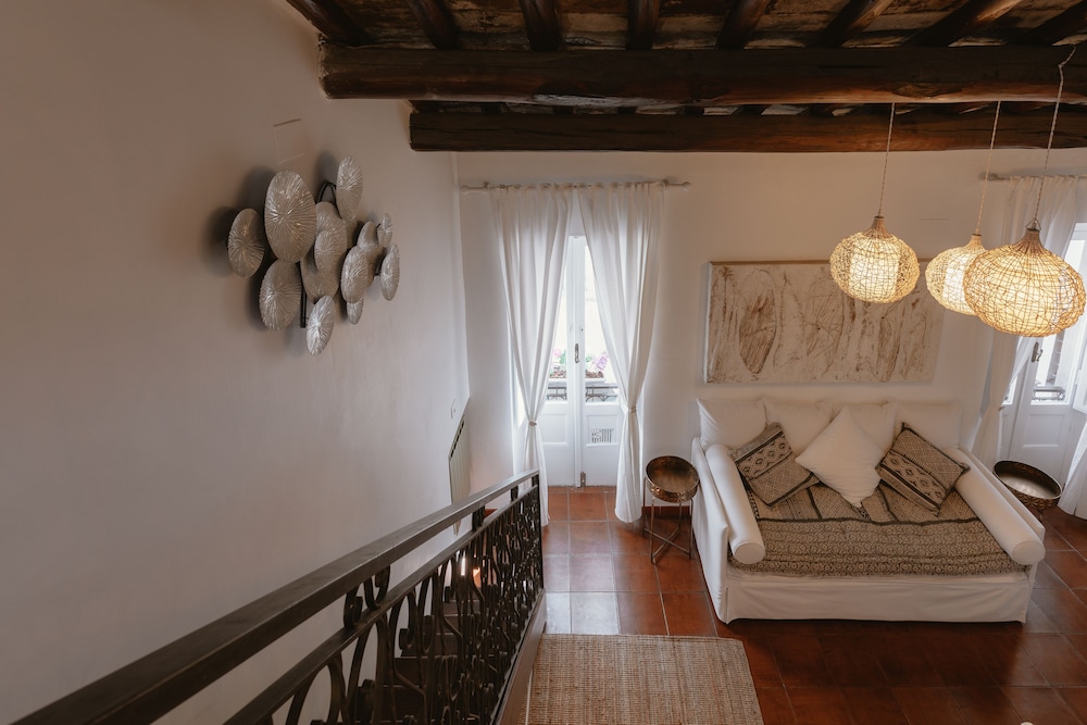 Navona Home 33/50