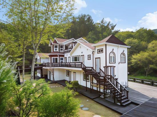 Yangpyeong Dorothy Velly Pension 36/39