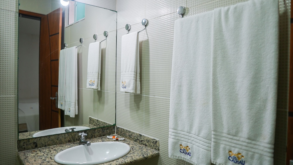 Hotel Costa Do Calhau 40/44
