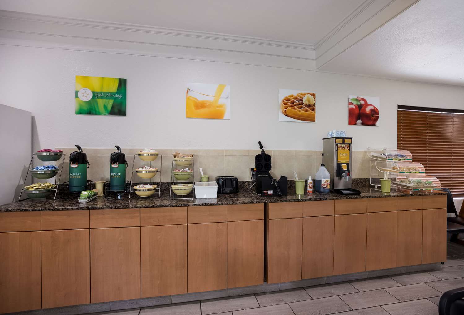Quality Inn Tallahassee Near University 3/10