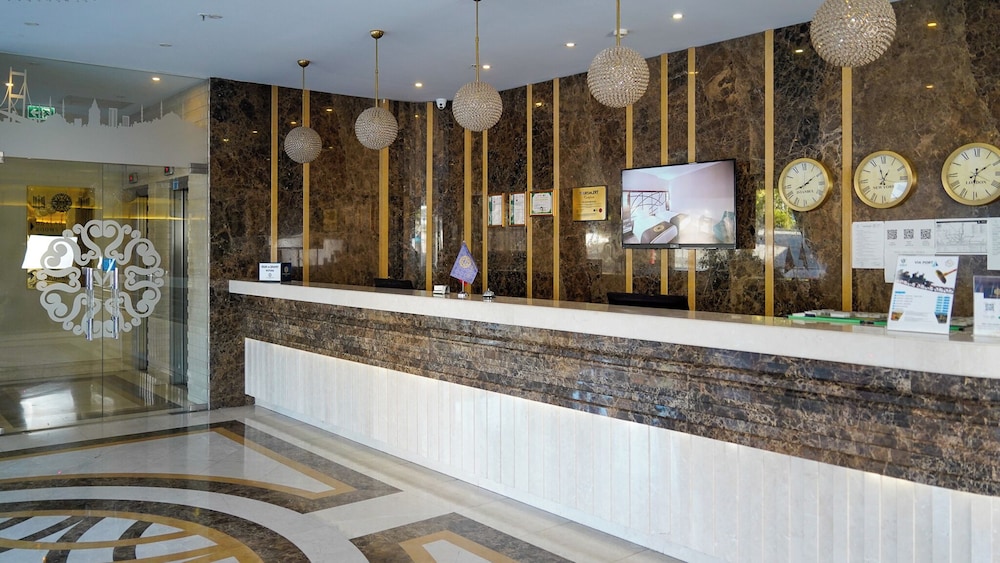 The Grand Mira Hotel 5/50