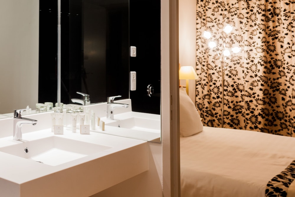 C Suites 27/56