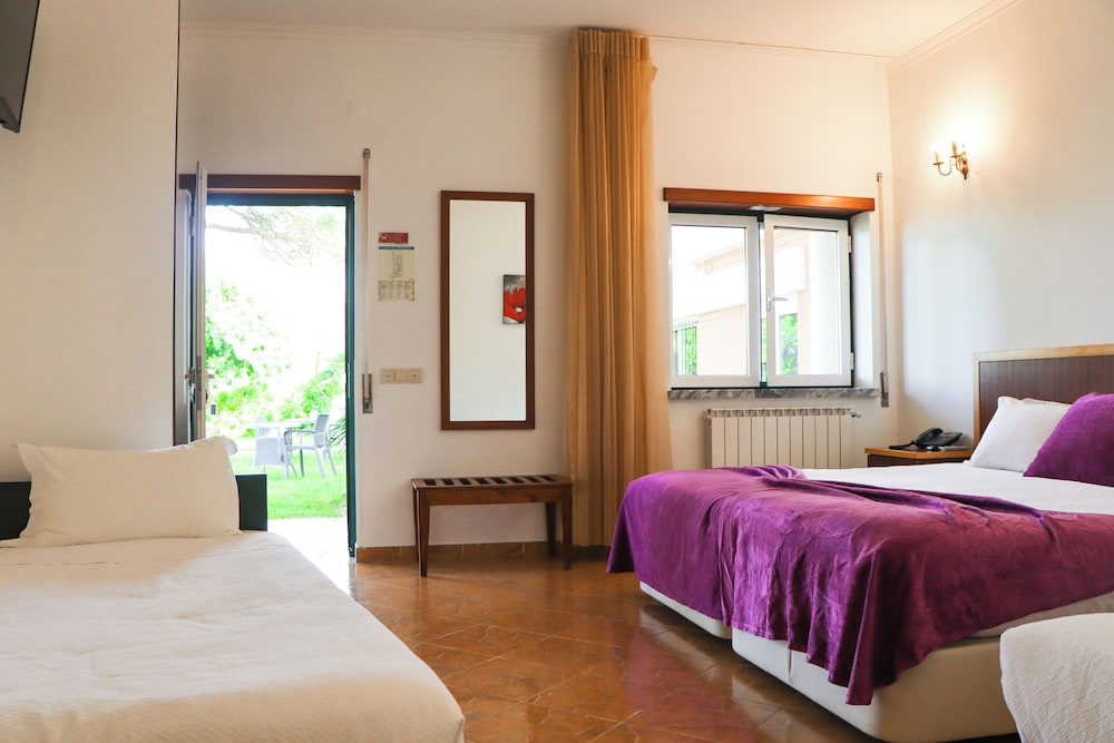 HOTEL LOURO 22/69