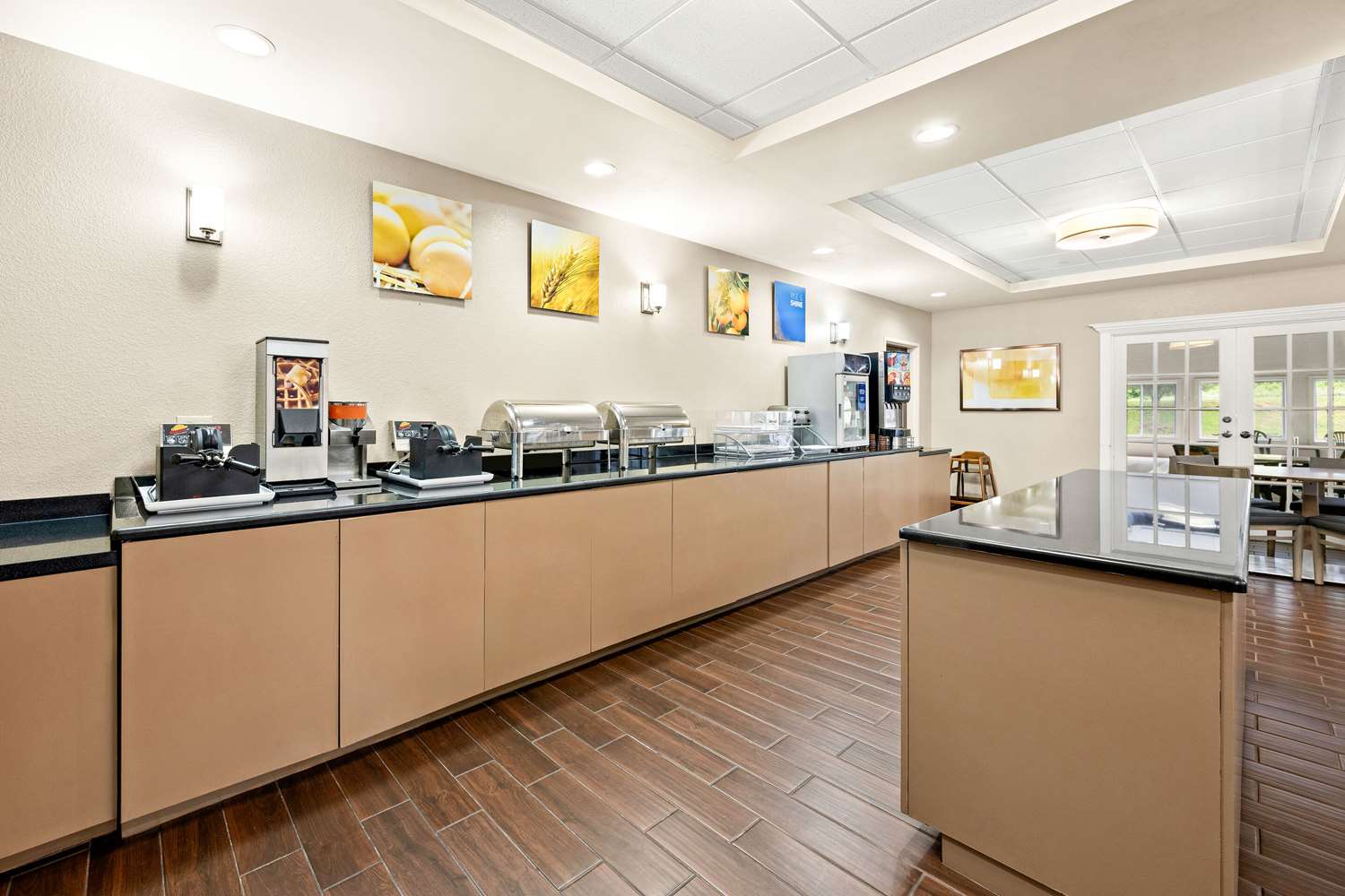 Comfort Suites Abingdon 5/40