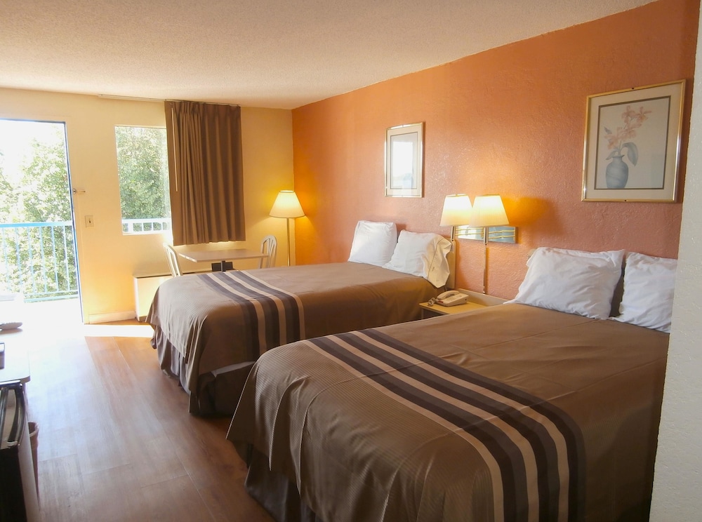 Americas Best Value Inn Tucker 5/26