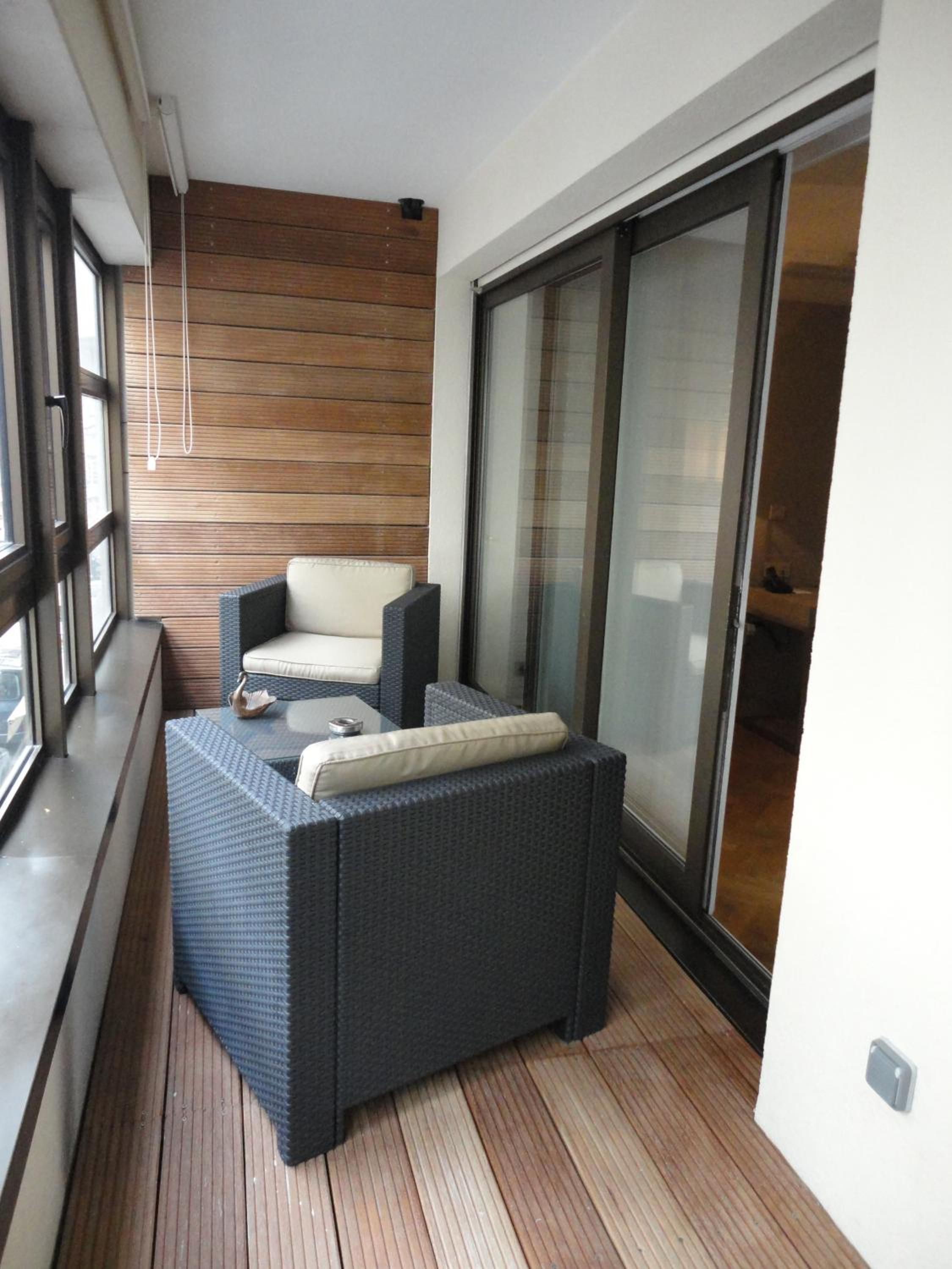 3 BEDROOMS, APARTMENT