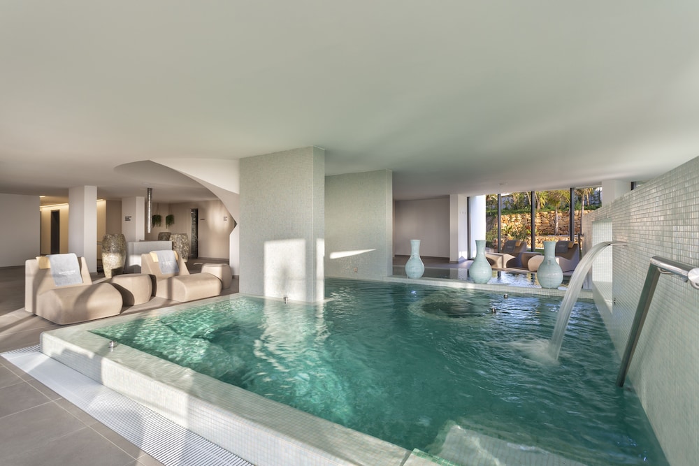 Longevity Health & Wellness Hotel 27/67