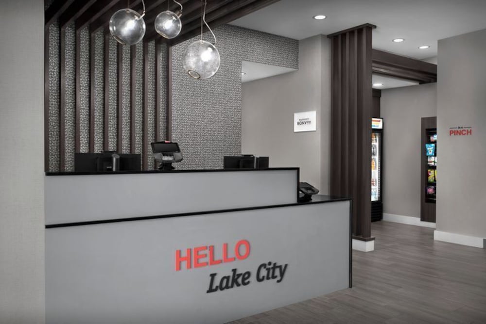 TownePlace Suites By Marriott Lake City 8/65