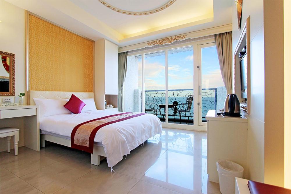 Room, Double Bed, Sea View