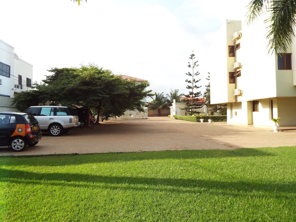 Pekan Hotel 63/71