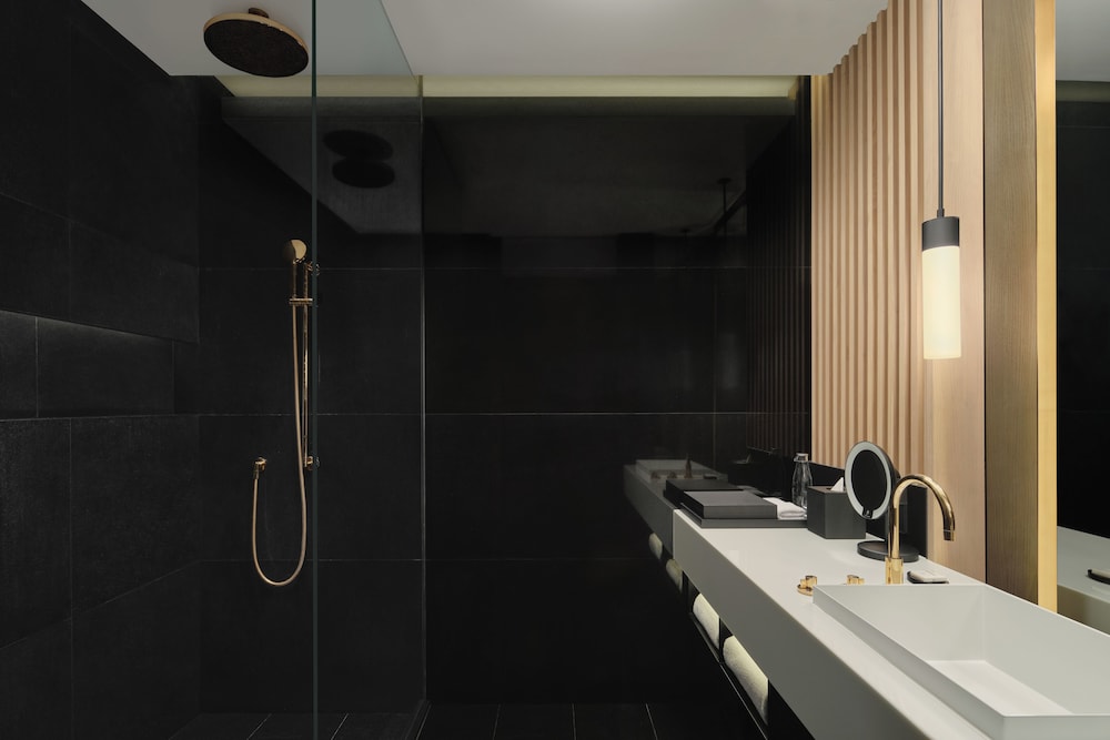 Park Hyatt Jakarta 69/70
