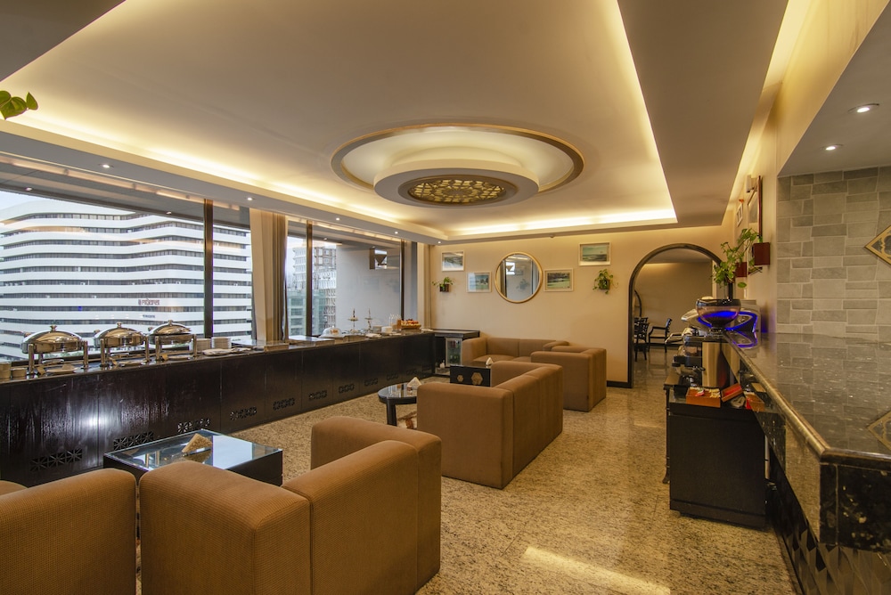 Pan Pacific Sonargaon Dhaka 55/72