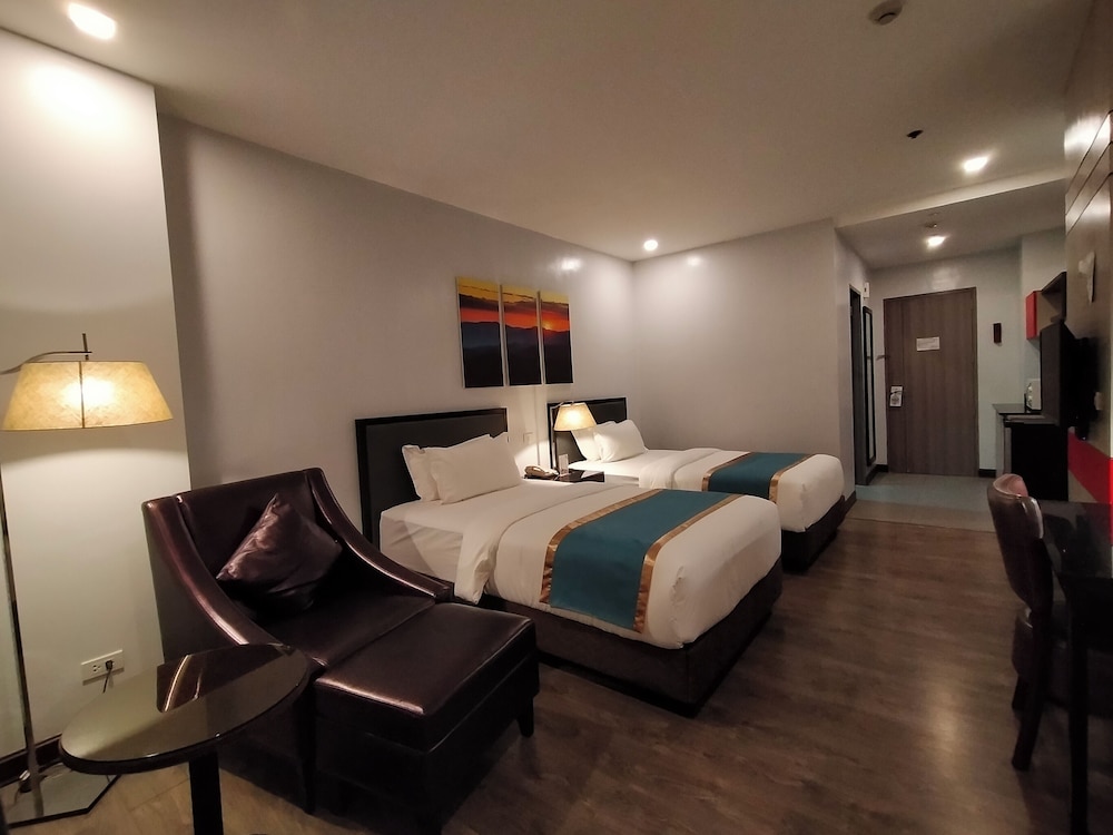 The Studio 89 Residences 22/64