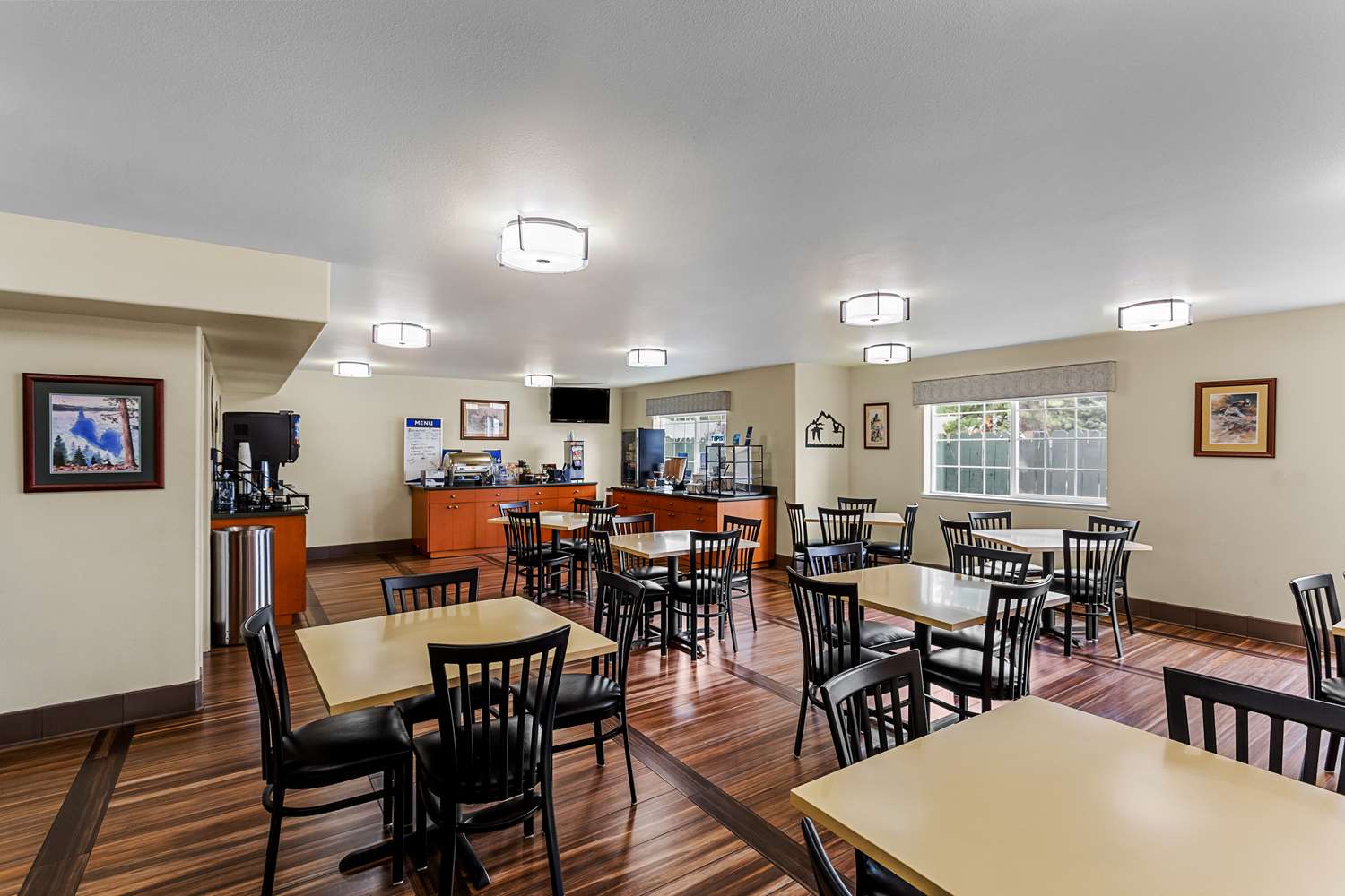Best Western Rose Quartz Inn 27/40