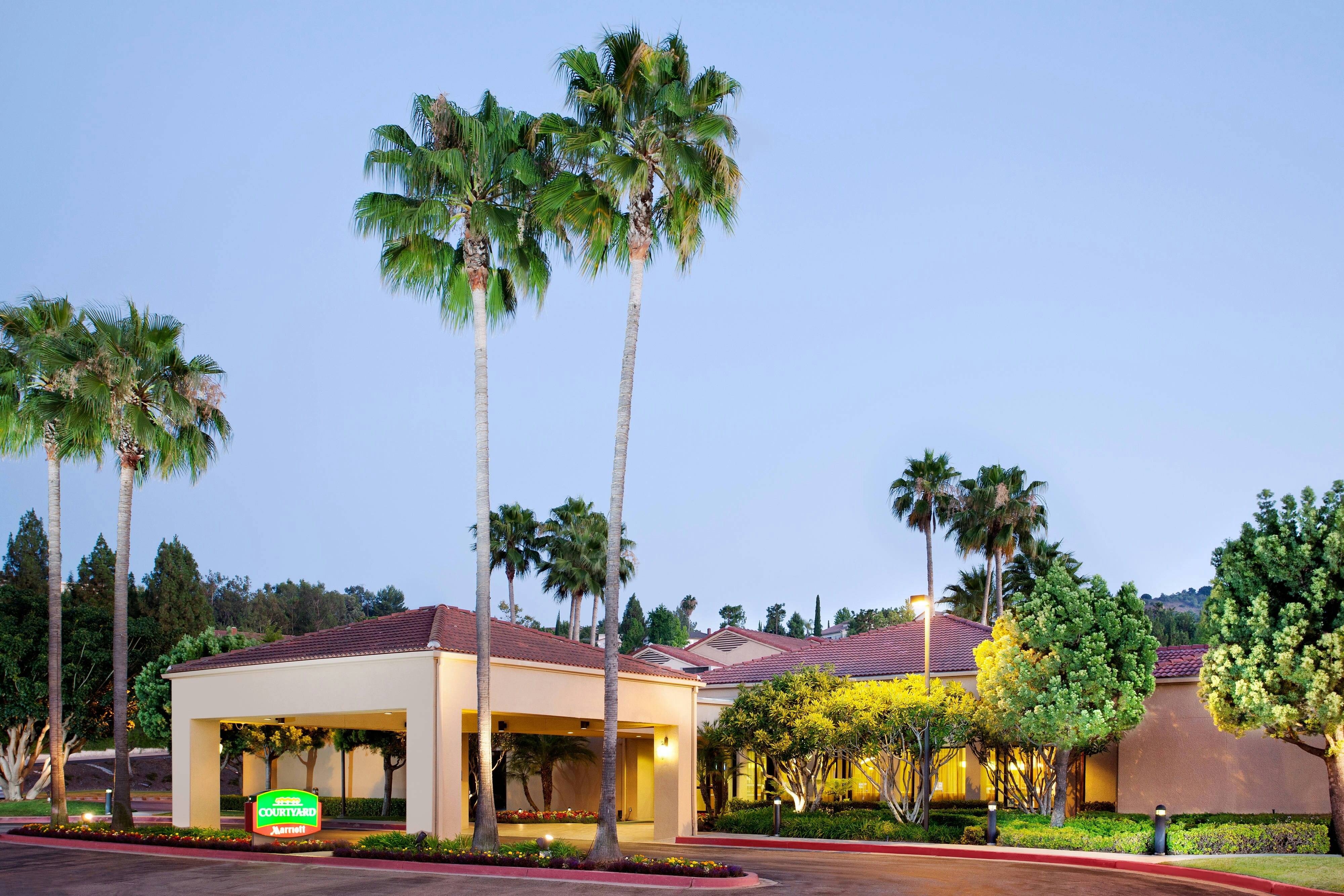 Courtyard Los Angeles Hacienda Heights Orange County 1/14