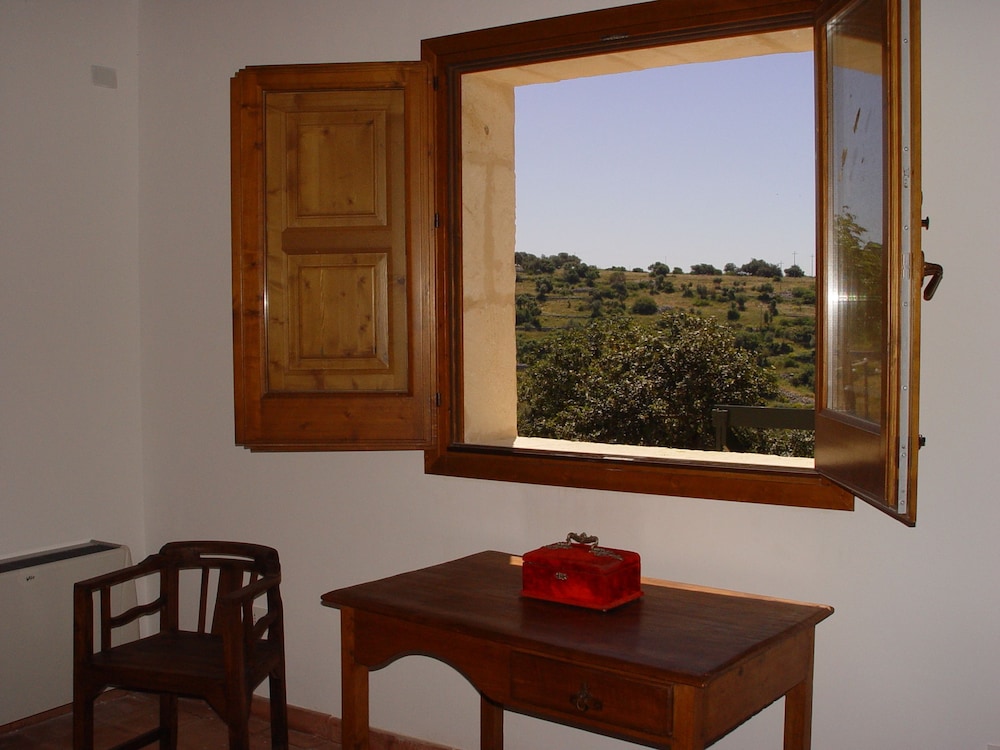 Relais Parco Cavalonga 34/50