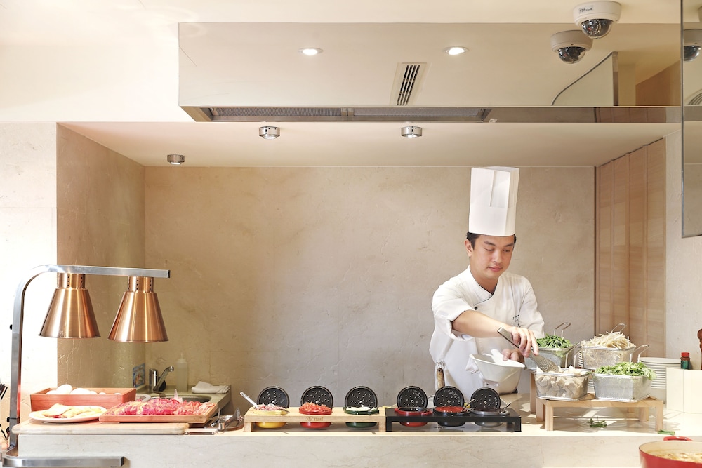 Cozzi Minsheng Taipei Hotel 42/49