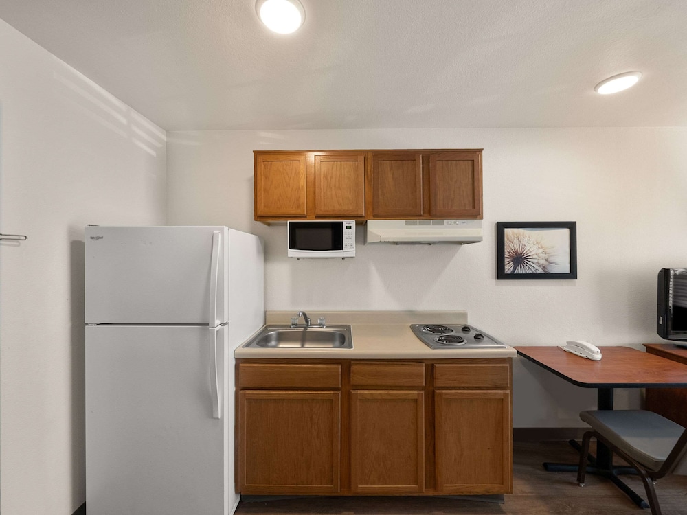 WoodSpring Suites Rockwall-East Dallas 36/43