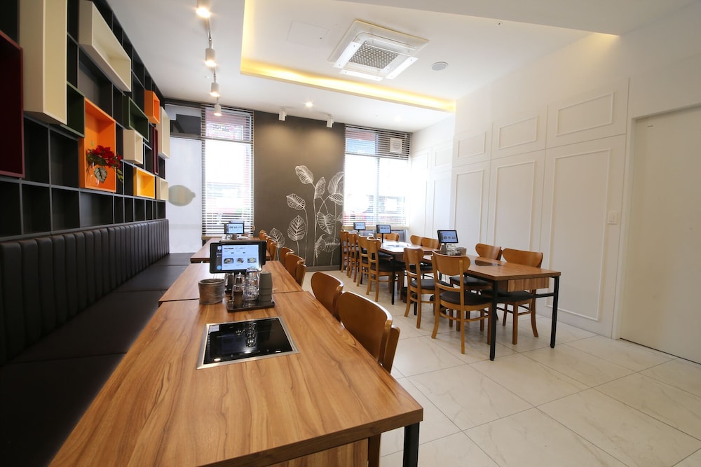 Hotel Davin 44/56