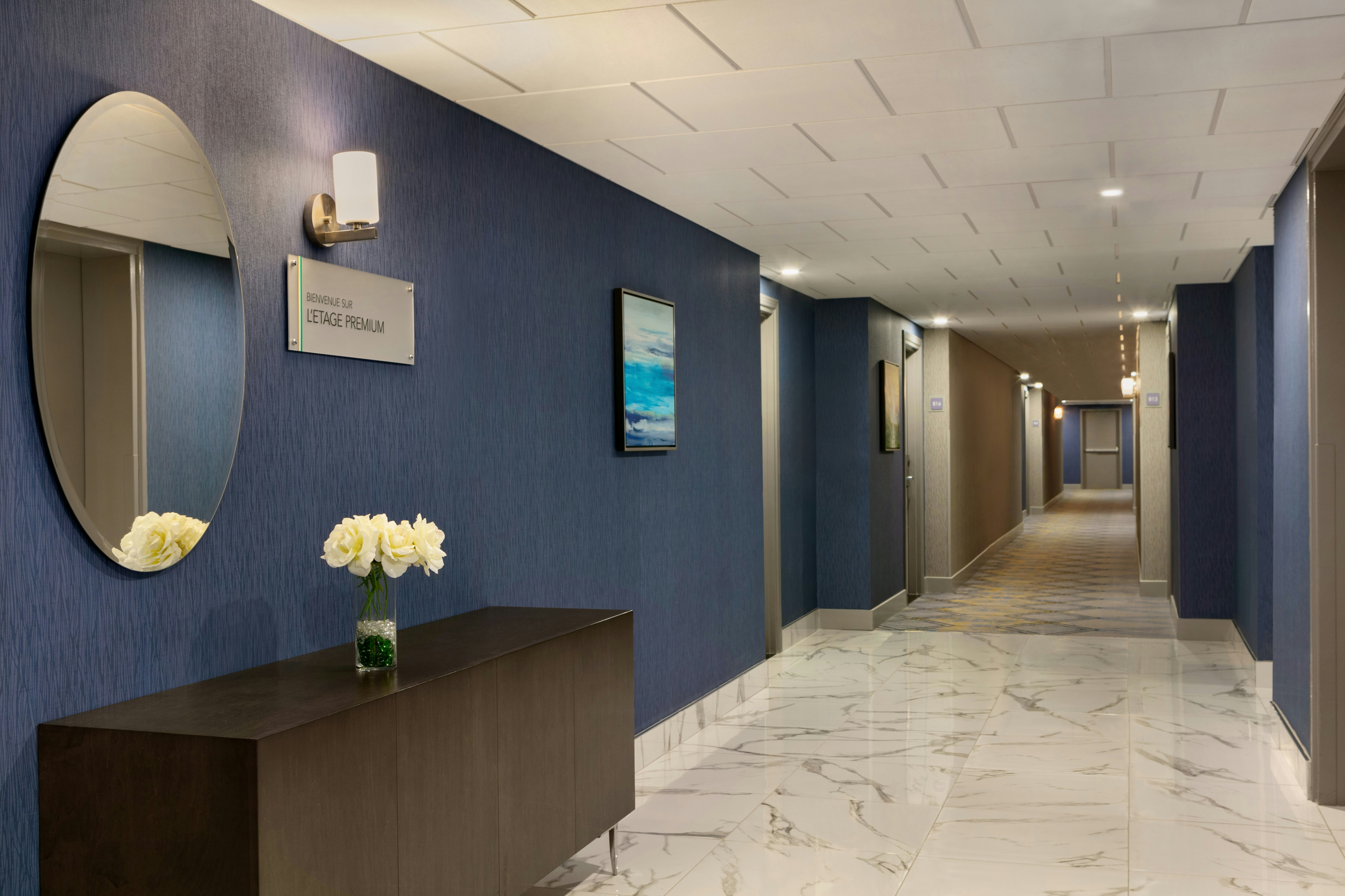 Embassy Suites By Hilton Montreal Airport 3/23