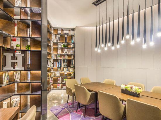 Hampton by Hilton Ulanhot 33/40