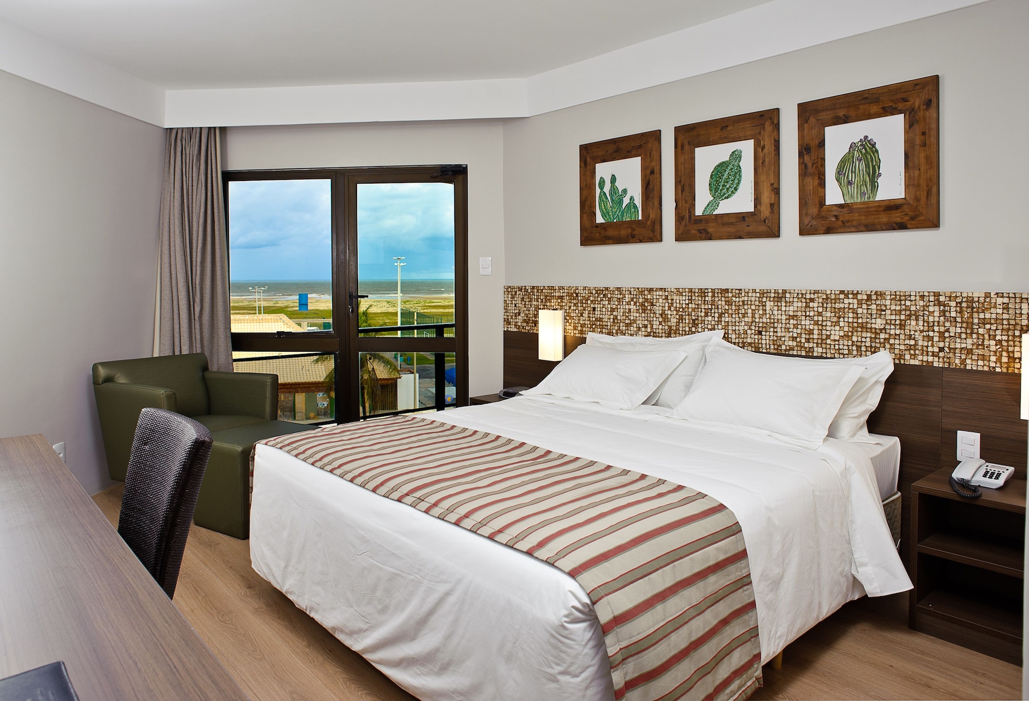 SUPERIOR, DOUBLE BED, SEA VIEW