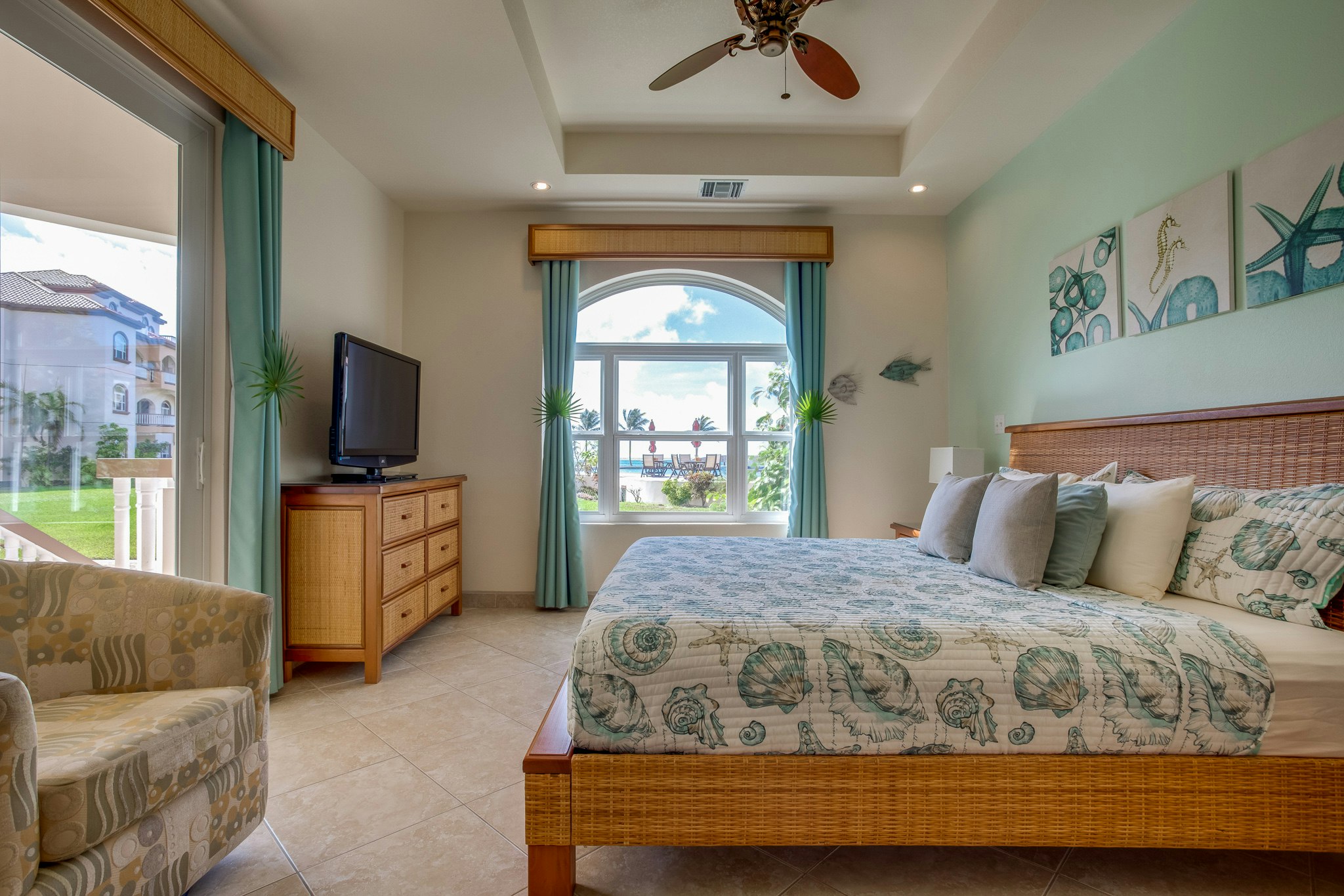Grand Caribe Belize 26/115