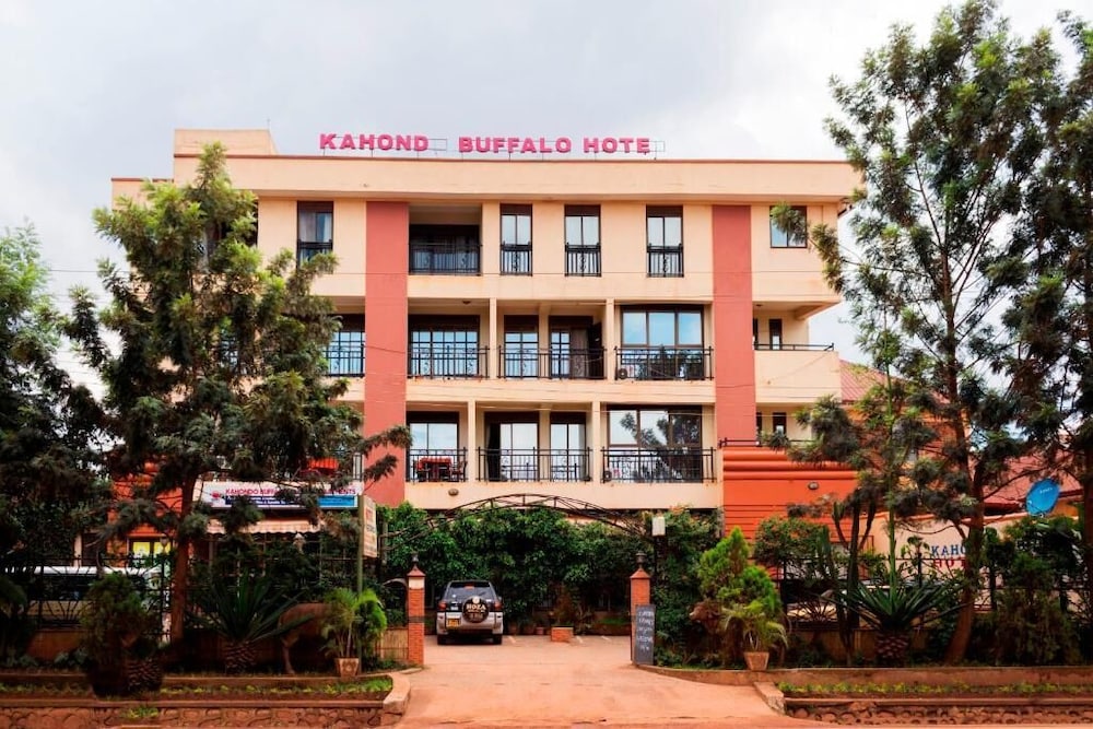 Kahondo Buffalo Hotel 3/49