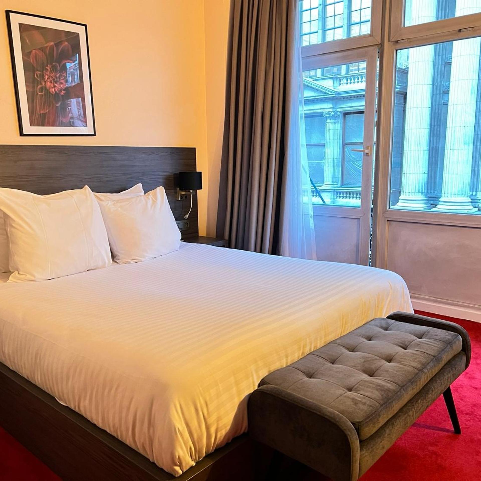 SUPERIOR, DOUBLE BED