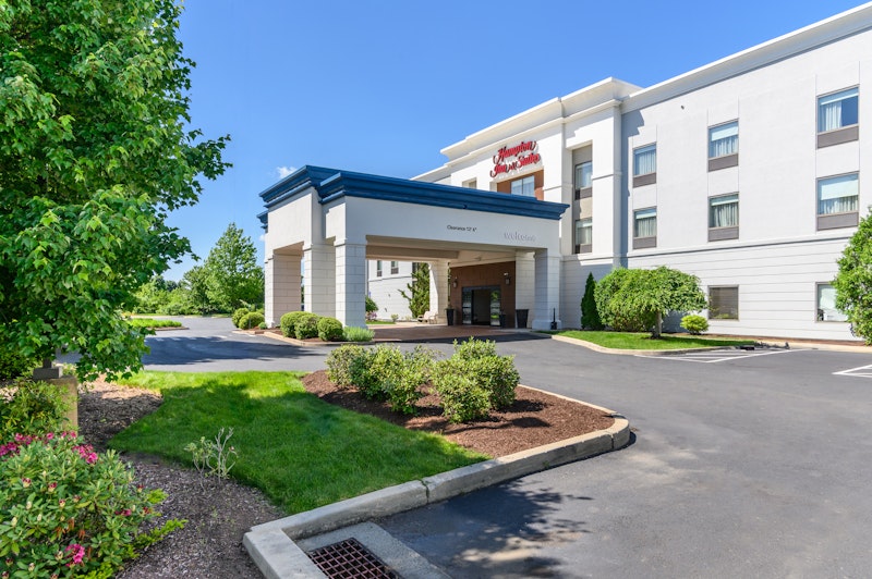 Hampton Inn & Suites Hartford - Manchester 59/61