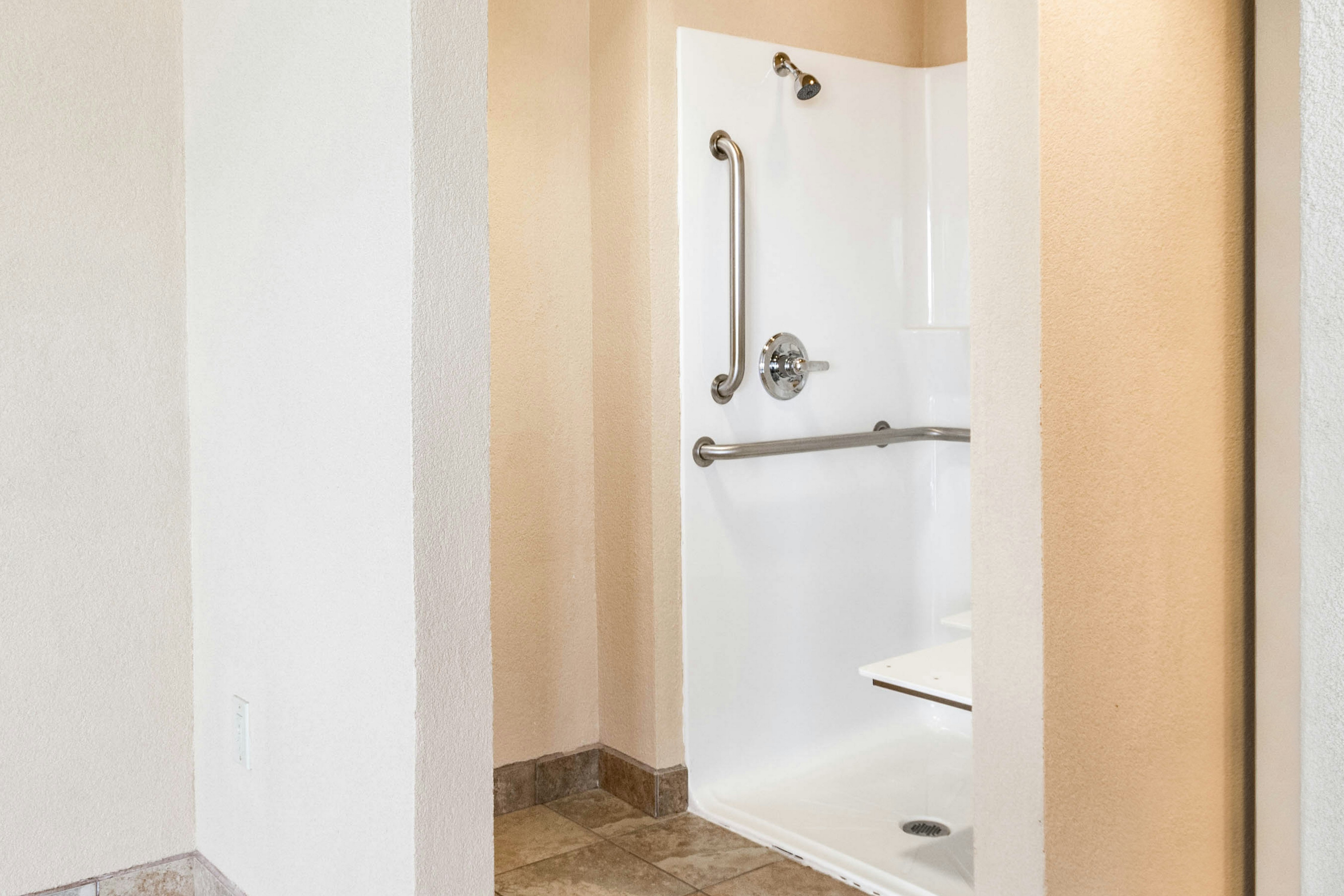 Hampton Inn Derby Wichita Southeast 42/42