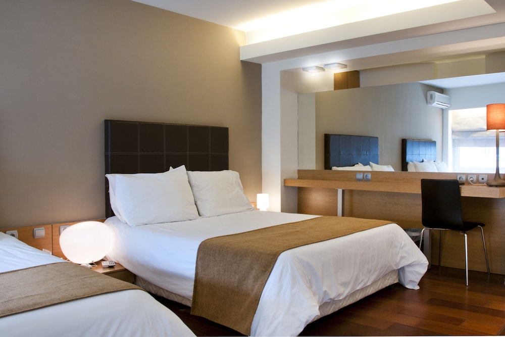 جناح جونيور بسريرين كينج، Capsis Hotel Thessaloniki 5/10