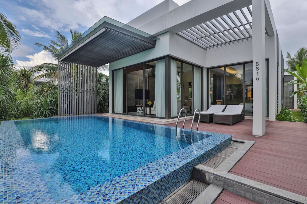 Vinpearl Resort and Golf Nam Hoi An 8/78