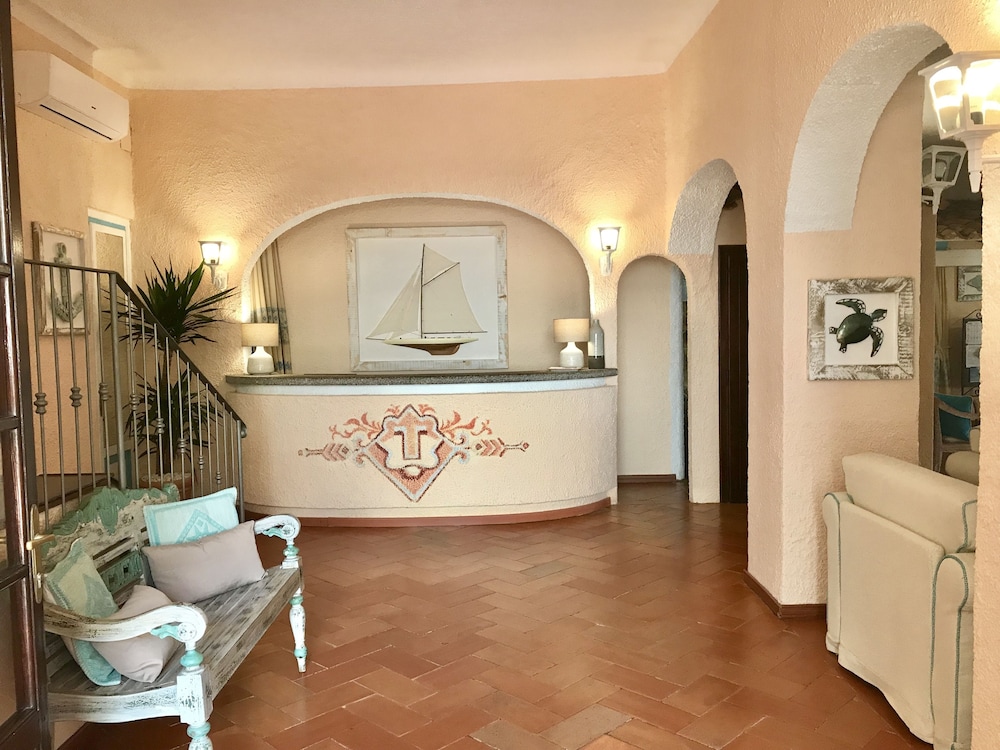 Lobby at Hotel Colonna San Marco, OLBIA